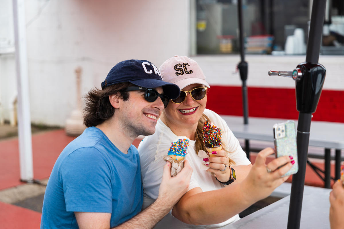 Kick off your summer dates with a plethora of vibrant activities in Columbia, SC.